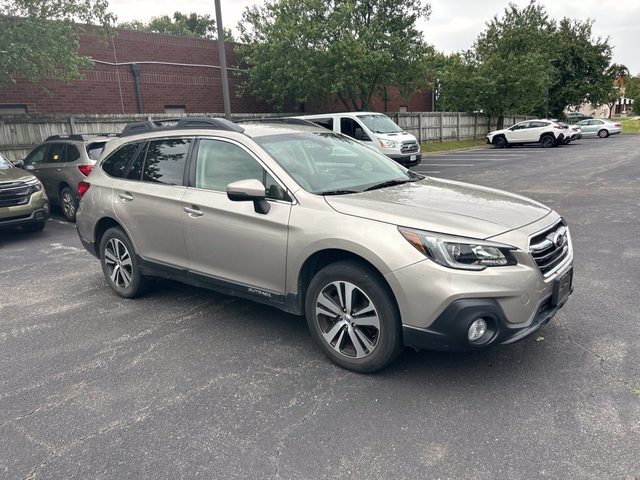 2019 Subaru Outback Limited AWD photo