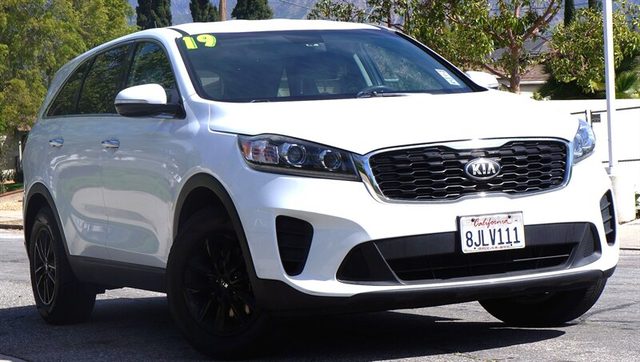 2019 Kia Sorento LX FWD photo