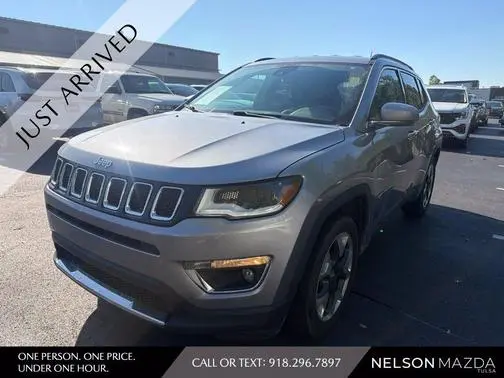 2018 Jeep Compass Limited FWD photo