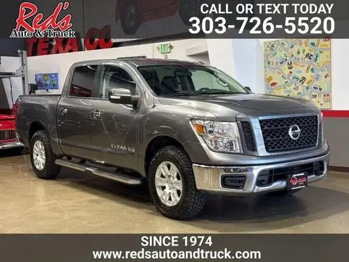 2019 Nissan Titan SV 4WD photo