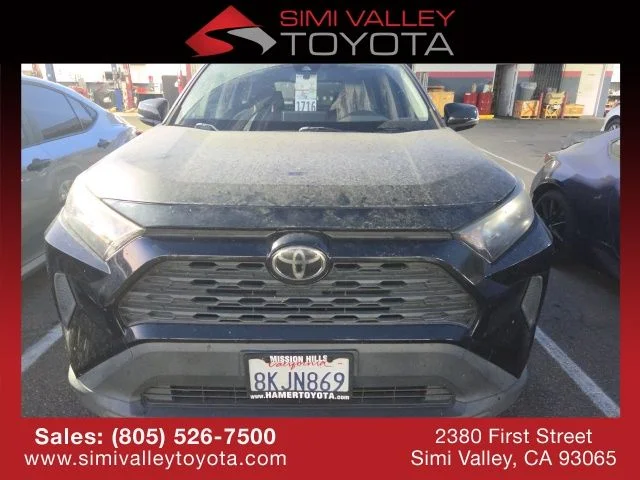2019 Toyota RAV4 LE FWD photo