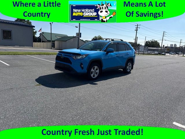2019 Toyota RAV4 XLE AWD photo