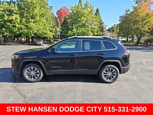2019 Jeep Cherokee Latitude Plus 4WD photo