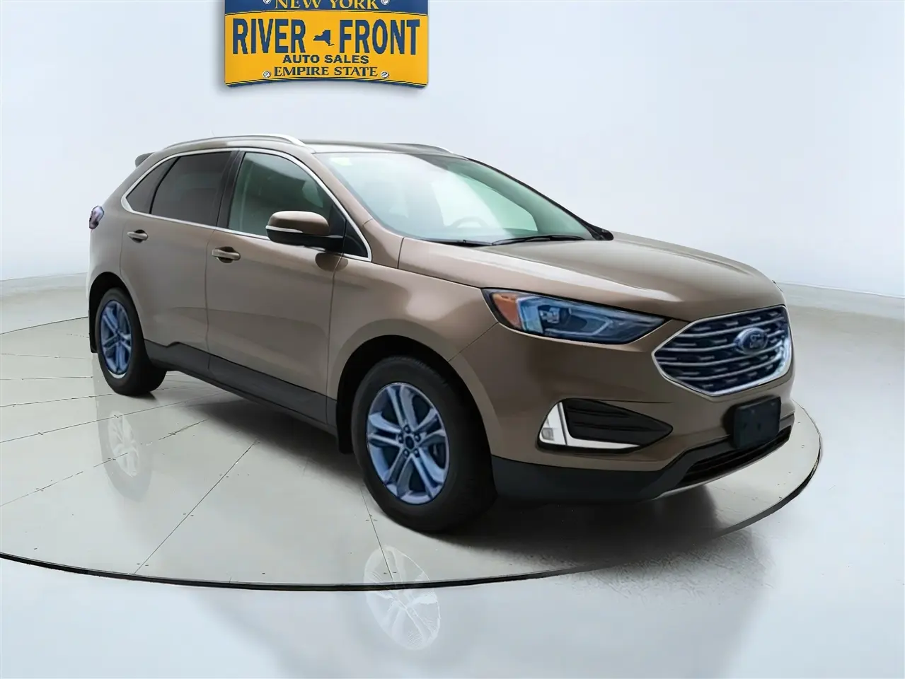 2019 Ford Edge SEL AWD photo
