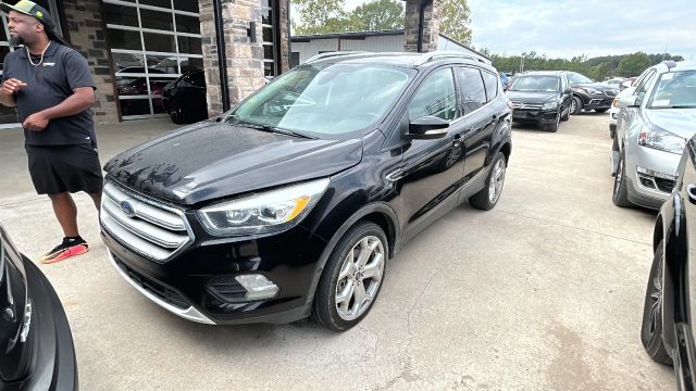 2019 Ford Escape Titanium 4WD photo