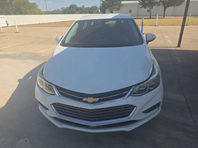 2019 Chevrolet Cruze LS FWD photo