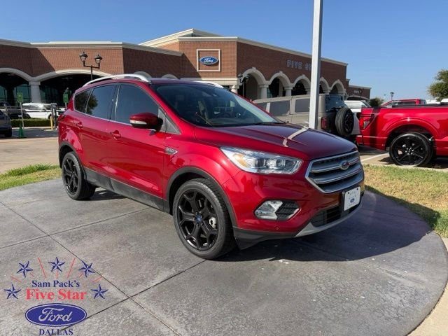 2019 Ford Escape Titanium FWD photo