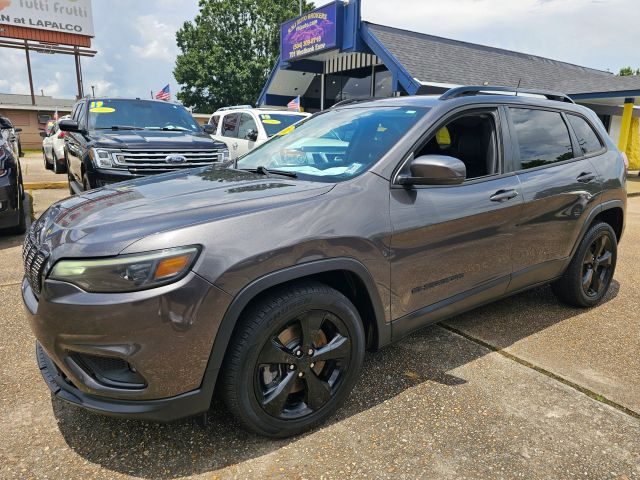 2019 Jeep Cherokee Altitude FWD photo