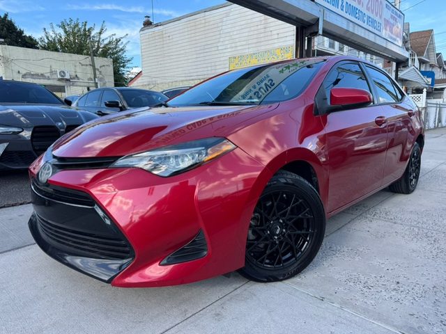 2019 Toyota Corolla LE FWD photo