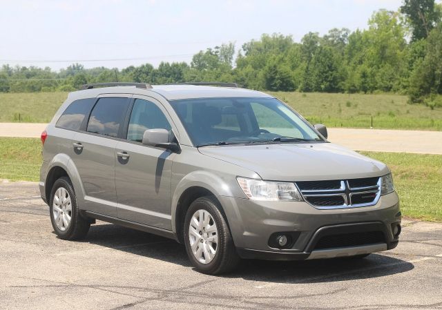 2019 Dodge Journey SE FWD photo