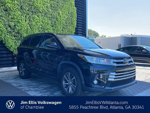 2019 Toyota Highlander XLE AWD photo