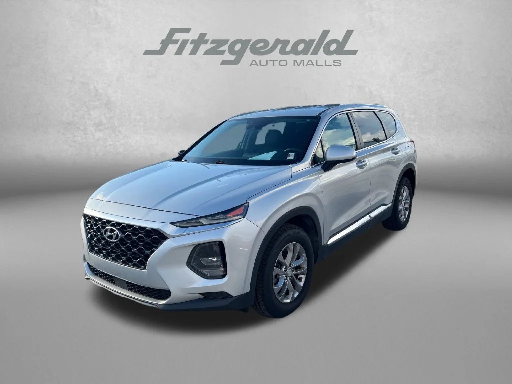 2019 Hyundai Santa Fe SE FWD photo