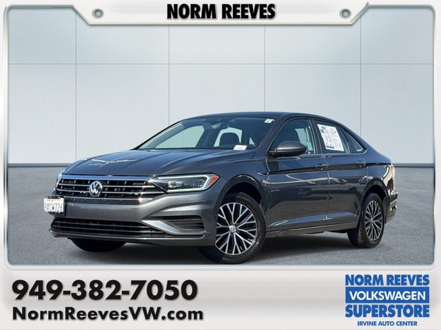 2019 Volkswagen Jetta SEL FWD photo