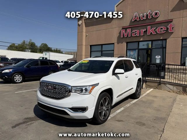 2019 GMC Acadia Denali FWD photo