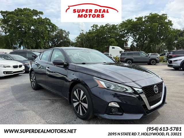 2019 Nissan Altima 2.5 SV FWD photo