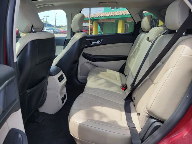 2019 Ford Edge Titanium FWD photo