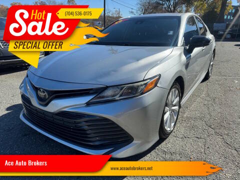 2019 Toyota Camry LE FWD photo