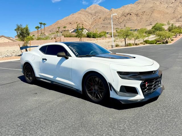 2019 Chevrolet Camaro ZL1 RWD photo