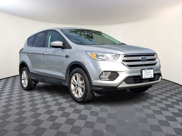 2019 Ford Escape SE 4WD photo