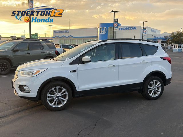 2019 Ford Escape SEL 4WD photo
