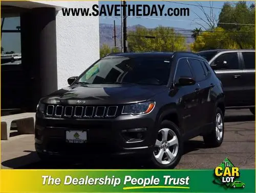 2019 Jeep Compass Latitude FWD photo