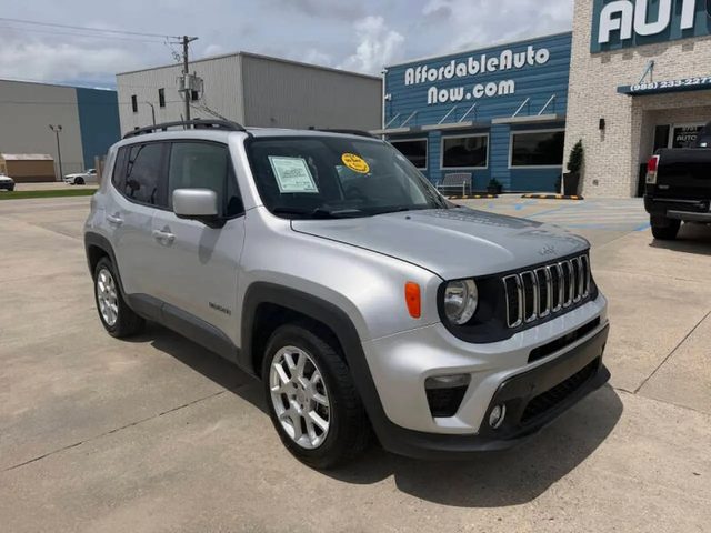 2019 Jeep Renegade Latitude FWD photo
