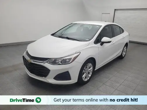 2019 Chevrolet Cruze LS FWD photo