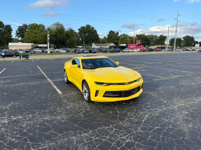 2018 Chevrolet Camaro 1LT RWD photo