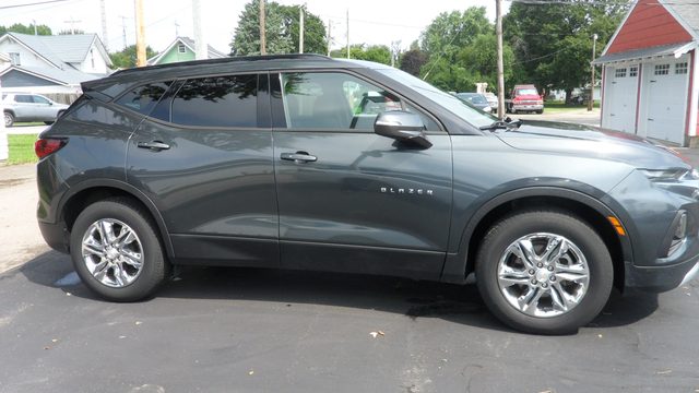 2019 Chevrolet Blazer FWD photo