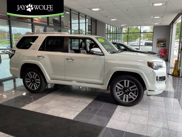 2019 Toyota 4Runner Limited 4WD photo