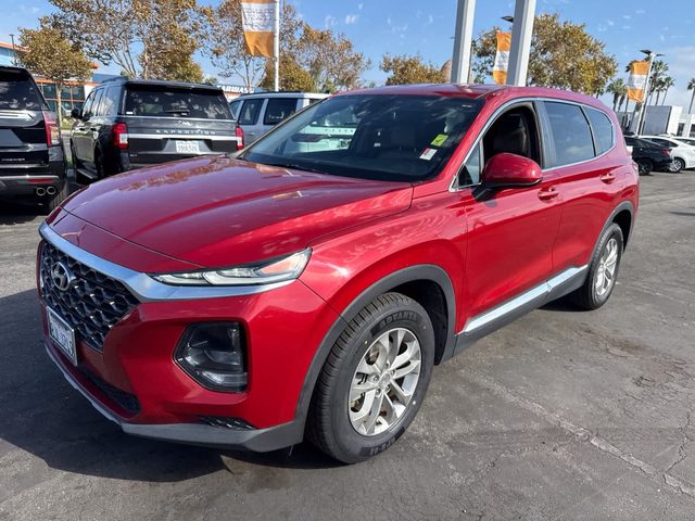 2019 Hyundai Santa Fe SE FWD photo