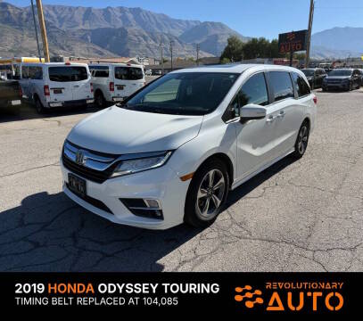 2019 Honda Odyssey Touring FWD photo