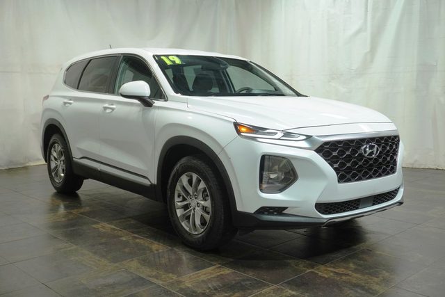 2019 Hyundai Santa Fe SE AWD photo