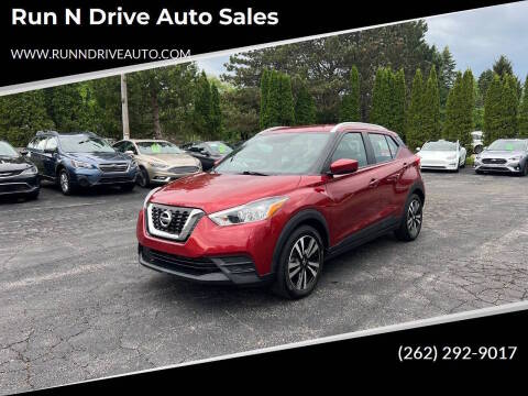 2019 Nissan Kicks SV FWD photo