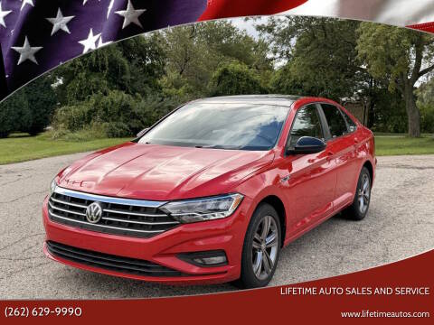 2019 Volkswagen Jetta R-Line FWD photo