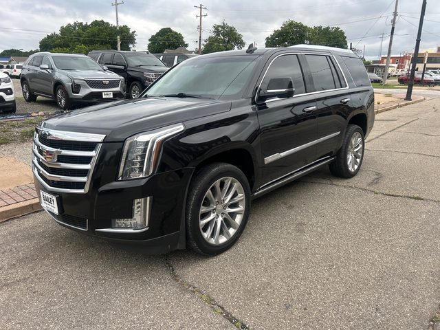 2019 Cadillac Escalade Premium Luxury 4WD photo