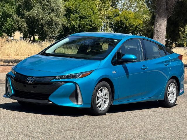 2019 Toyota Prius Prime Premium FWD photo