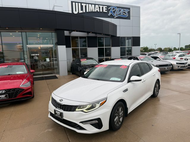 2019 Kia Optima LX FWD photo