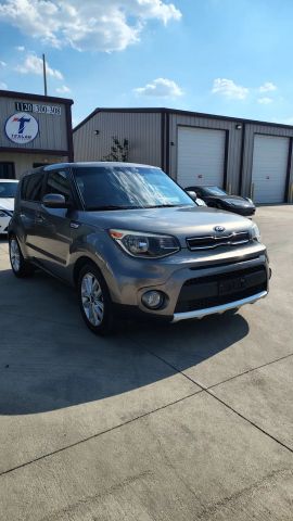 2018 Kia Soul + FWD photo
