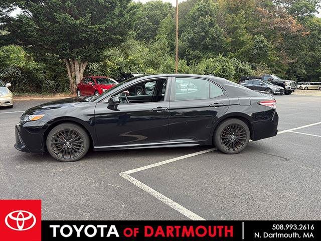 2019 Toyota Camry SE FWD photo