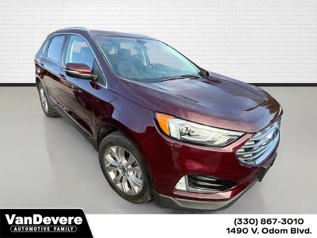 2019 Ford Edge Titanium AWD photo