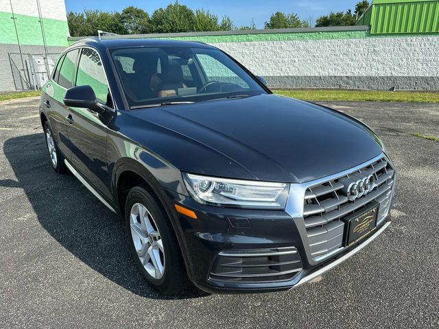2019 Audi Q5 Premium AWD photo