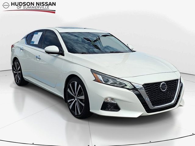 2019 Nissan Altima 2.5 Platinum FWD photo