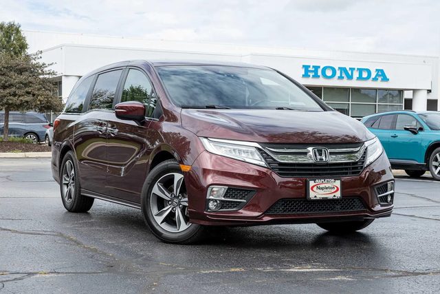 2019 Honda Odyssey Touring FWD photo