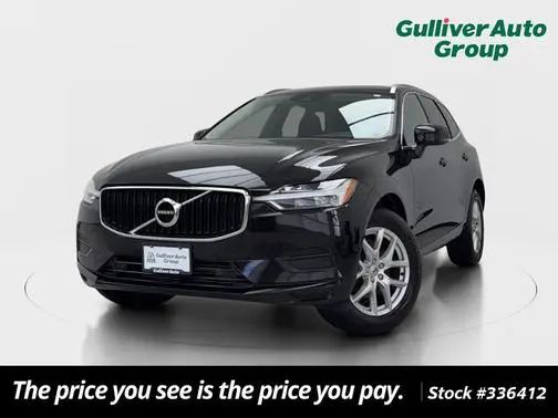 2019 Volvo XC60 Momentum AWD photo