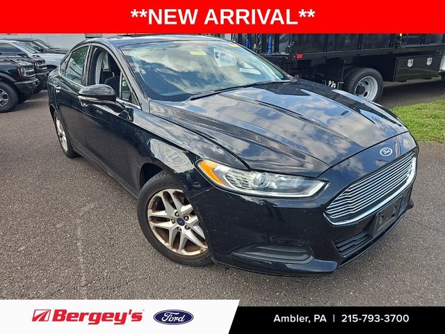 2016 Ford Fusion SE FWD photo