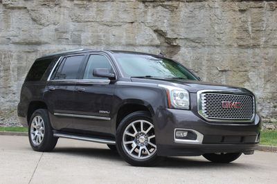 2015 GMC Yukon Denali 4WD photo