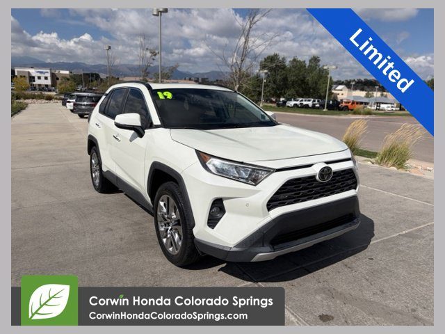 2019 Toyota RAV4 Limited FWD photo