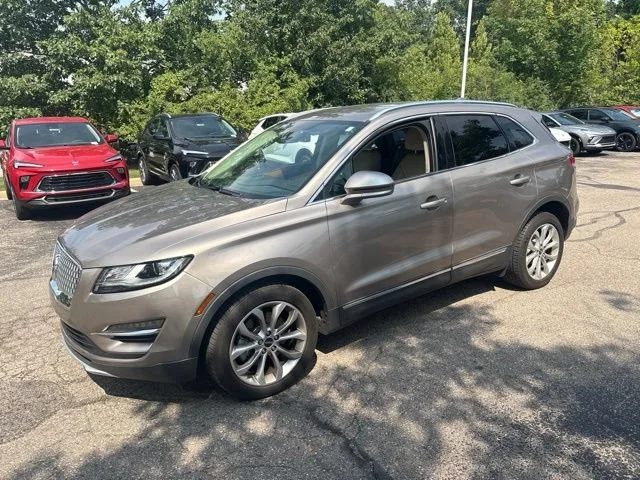 2019 Lincoln MKC Select FWD photo
