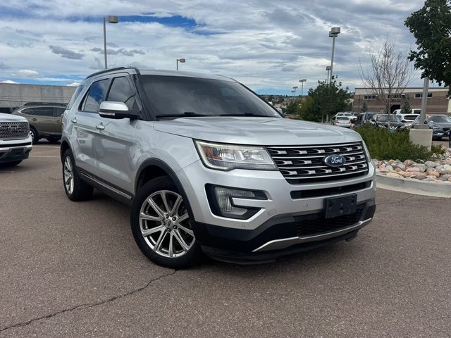 2017 Ford Explorer Limited 4WD photo